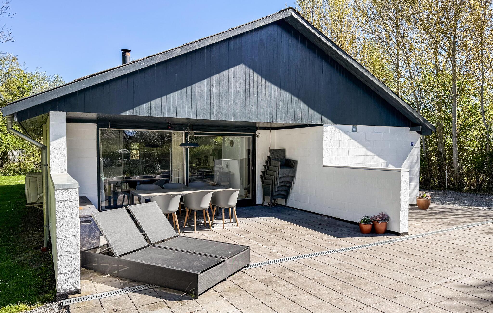 Accommodation image
