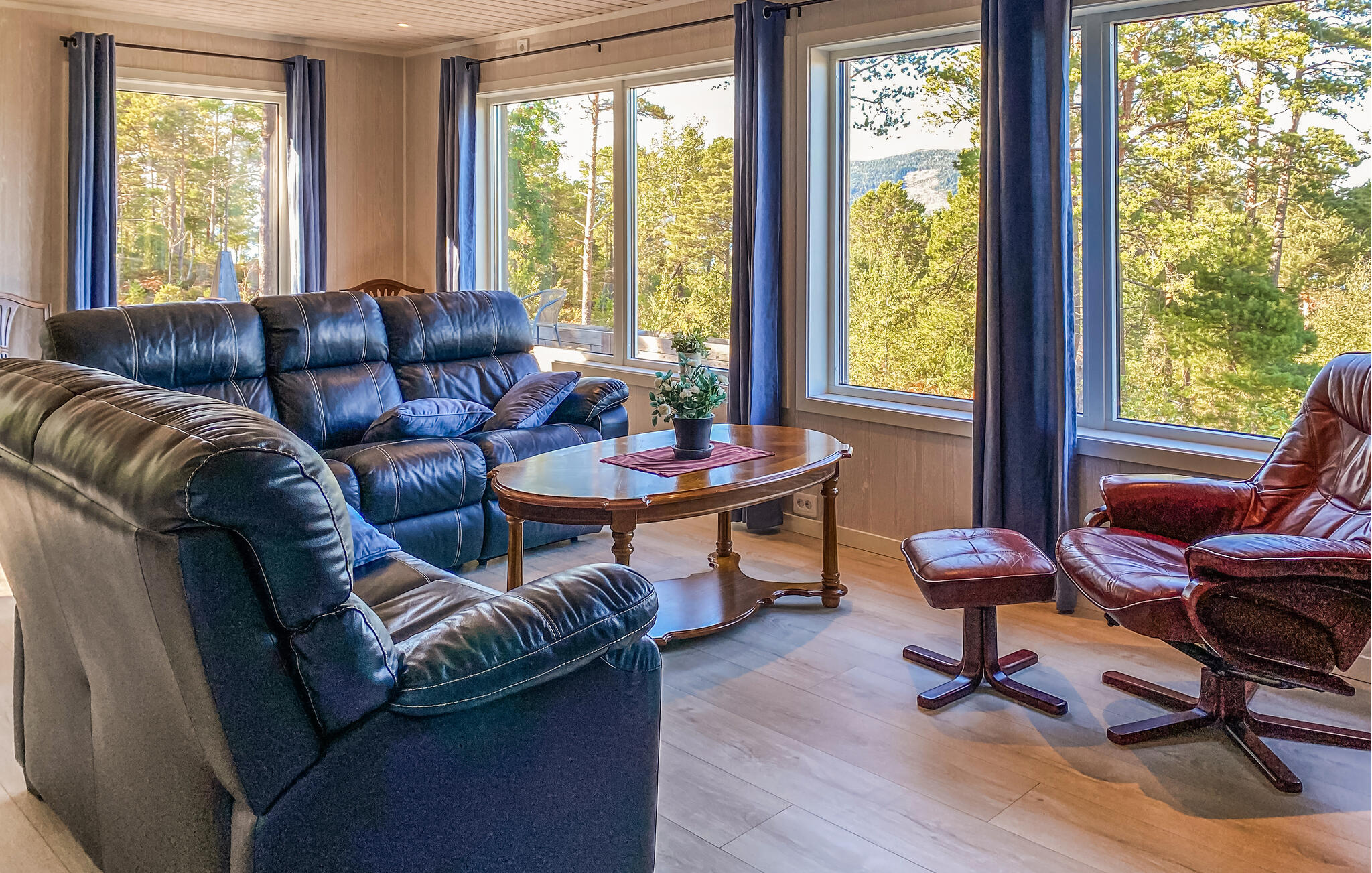 Accommodation image