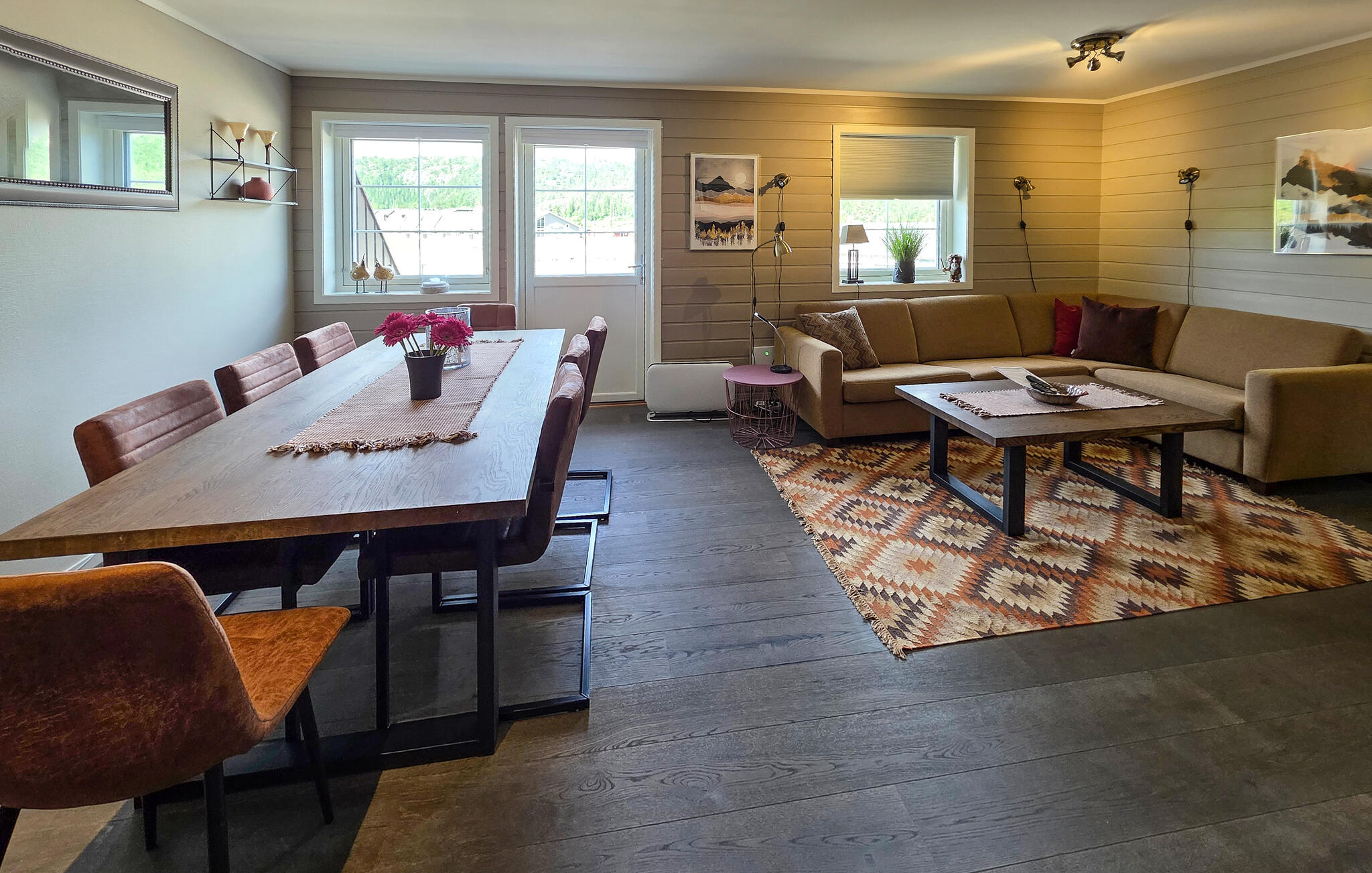 Accommodation image