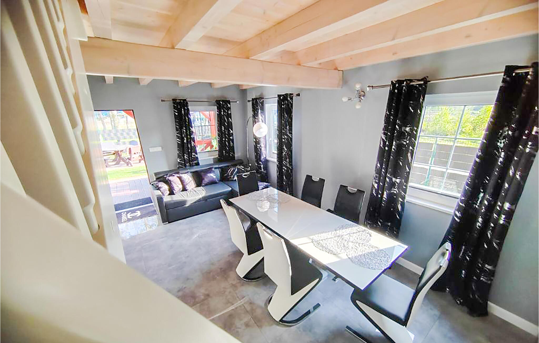 Accommodation image