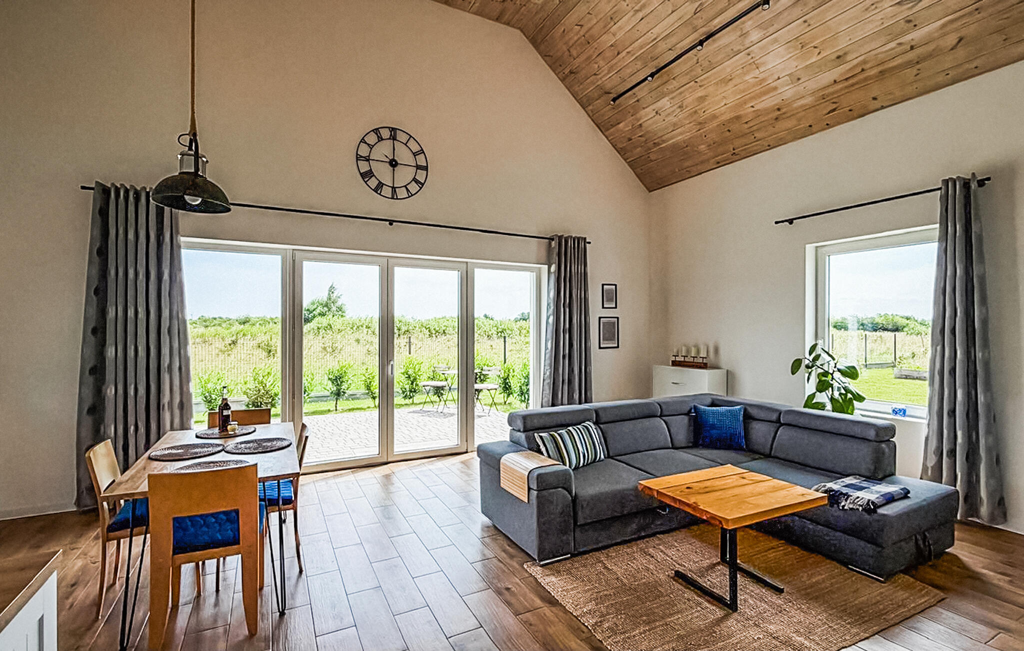 Accommodation image