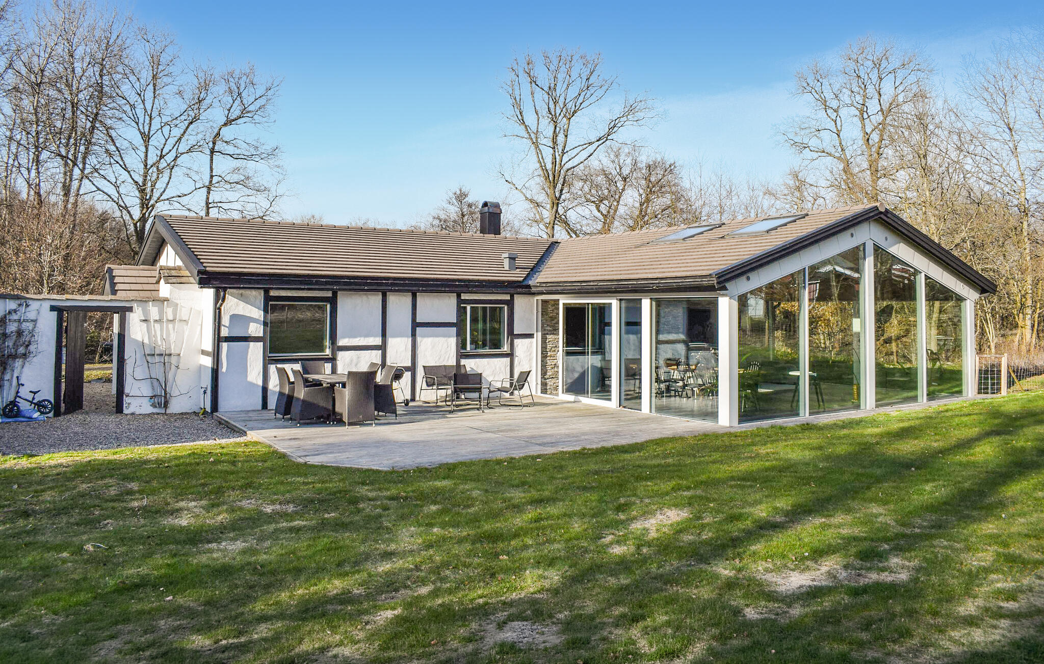 Ferienhaus mit umzäuntem Garten in Gyllebo/Österlen/Simrishamn (Schweden) und 2 Hunde erlaubt