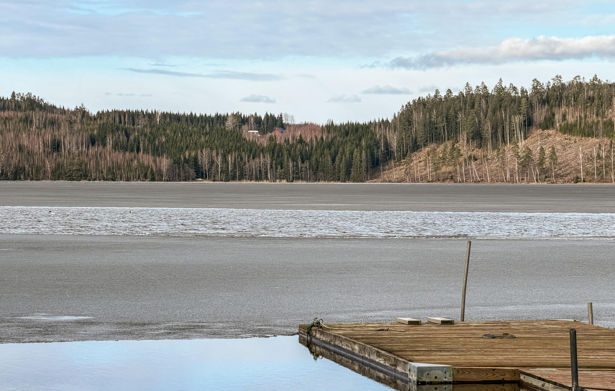 Vakantiehuis in Nordby/Molkom (Zweden) 2 honden zijn welkom