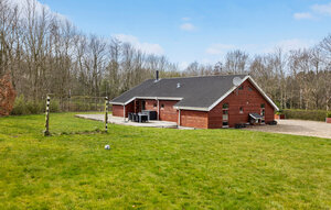 Holiday Home - Ålbæk Strand/Lihme , Denmark - B51702 1