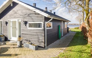 Feriehuse - Sunds Sø , Danmark - C4141