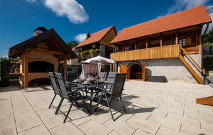 Holiday Home - Jastrebarsko - Dragovanscak , Croatia - CCC518 1