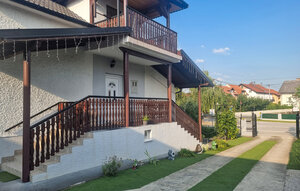 Holiday Home - Zagreb - Velika Mlaka , Croatia - CCZ252 1
