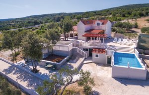Holiday Home - Brac-Praznica , Croatia - CDB414 1