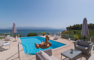 Holiday Home - Brac-Sutivan , Croatia - CDB675 1