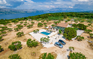 Holiday Home - Otok Brac - Pucisca , Croatia - CDB771 1