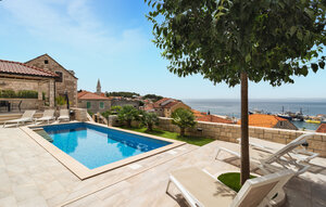 Holiday Home - Brac-Sumartin , Croatia - CDB795 1