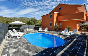 Holiday Home - Split-Dugopolje , Croatia - CDC994 1