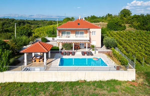 Holiday Home - Split-Trilj , Croatia - CDE950 1