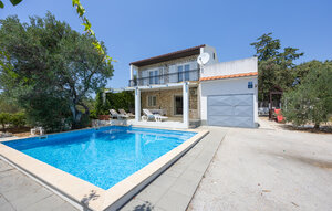 Holiday Home - Trogir-Vinisce , Croatia - CDF125 1