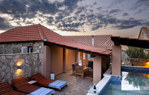 Holiday Home - Hvar-Zastrazisce , Croatia - CDH605 1