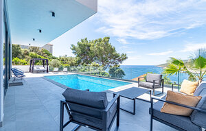 Holiday Home - Korcula-Zavalatica , Croatia - CDS923 1