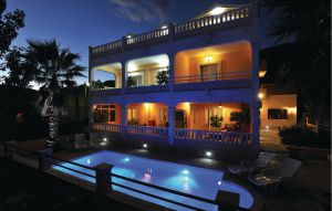 Holiday Home - Trogir-Kastel Stari , Croatia - CDT245 1