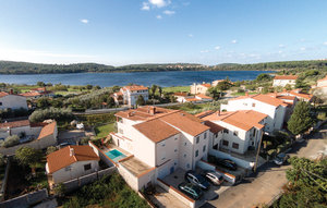 Holiday Home - Medulin-Pomer , Croatia - CIB360 1