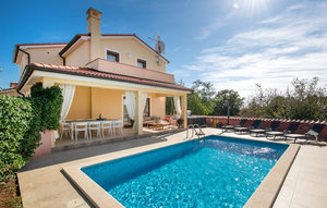 Holiday Home - Pula-Krvavici , Croatia - CIL833 1