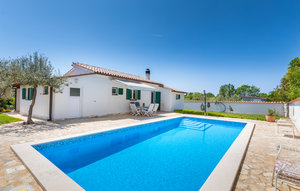 Holiday Home - Pula , Croatia - CIR071 1