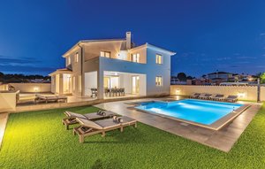 Holiday Home - Pula-Galizana , Croatia - CIR353 1