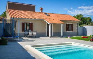 Holiday Home - Pula-Loborika , Croatia - CIR402 1