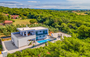 Holiday Home - Pula , Croatia - CIR650 1