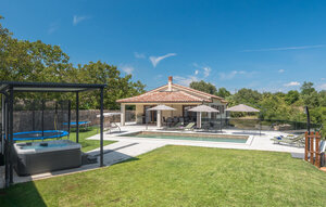 Holiday Home - Vodnjan , Croatia - CIS322 1