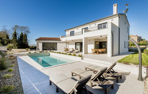 Holiday Home - Buje- Brtonigla , Croatia - CIS408 1