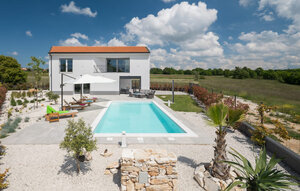 Holiday Home - Kanfanar-Barat , Croatia - CIS476 1