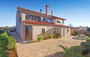 Holiday Home - Pula-Sisan , Croatia - CIZ299 1