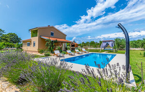 Holiday Home - Pula-Sisan , Croatia - CIZ340 1