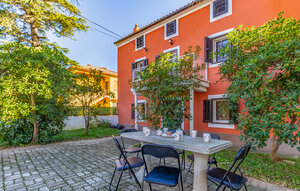 Holiday Home - Pula- Sisan , Croatia - CIZ465 1