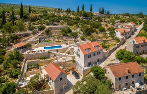 Holiday Home - Brac-Lozisca , Croatia - CLD065 1
