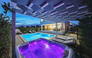 Holiday Home - Nin , Croatia - CLD074 1
