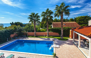 Holiday Home - Brac-Sumartin , Croatia - CLD147 1
