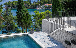 Holiday Home - Brac-Splitska , Croatia - CLD185 1