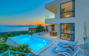 Holiday Home - Makarska-Baska Voda , Croatia - CLD189 1