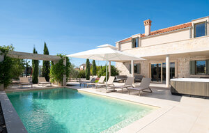 Holiday Home - Ugljan , Croatia - CLD512 1