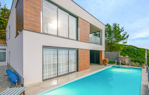 Holiday Home - Split-Podstrana , Croatia - CLD623 1