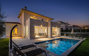 Holiday Home - Porec-Vabriga , Croatia - CLI151 1