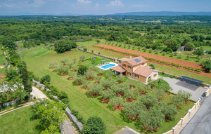 Holiday Home - Pula-Marcana , Croatia - CLI248 1