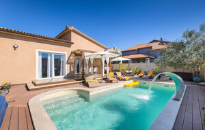 Holiday Home - Pula , Croatia - CLI254 1