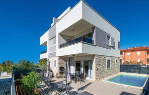 Holiday Home - Barbariga - Betiga , Croatia - CLT127 1
