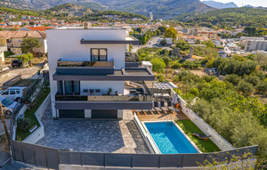 Holiday Home - Split-Solin , Croatia - CSC150 1