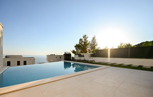 Holiday Home - Makarska , Croatia - CSC320 1