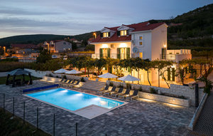 Holiday Home - Split - Dicmo , Croatia - CSC385 1