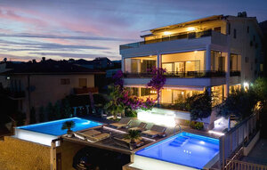 Holiday Home - Split-Podstrana , Croatia - CSD027 1