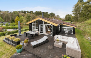 Holiday Home - Lyngsbæk Strand , Denmark - D16022 1
