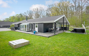 Holiday Home - Pøt Strandby , Denmark - D3155 1
